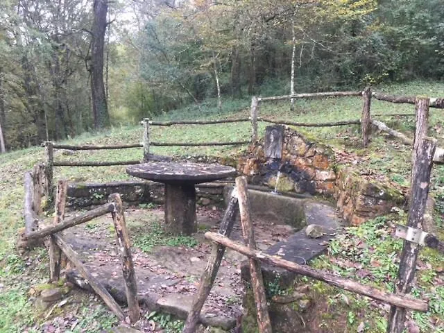 Casa Can Boix La Vall de Bianya España